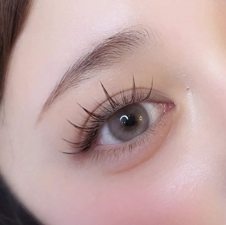 Những Lưu Ý Sau Khi Nối Mi Để Bảo Vệ Đôi Mắt Của Bạn 9 luu y sau khi noi mi Ms Hani 3
