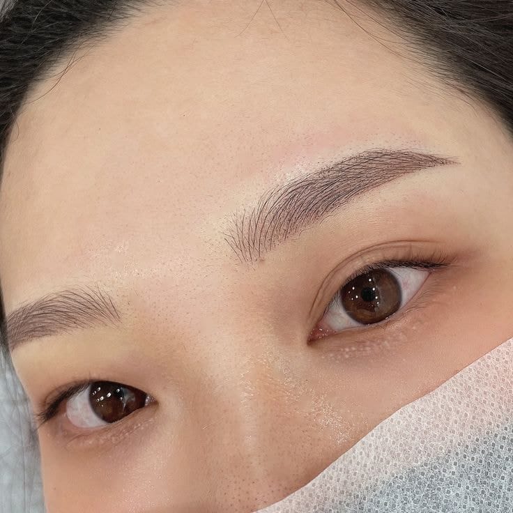 Chân Mày Phun Rồi Có Điêu Khắc Được Không? Lưu Ý Trước Khi Làm 9 Chan may phun roi co dieu khac duoc khong Ms Hani 1