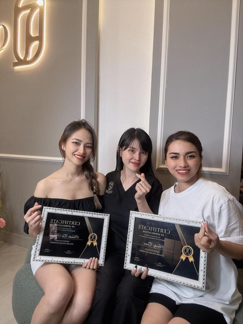 dia chi hoc noi mi quan 1 Ms Hani