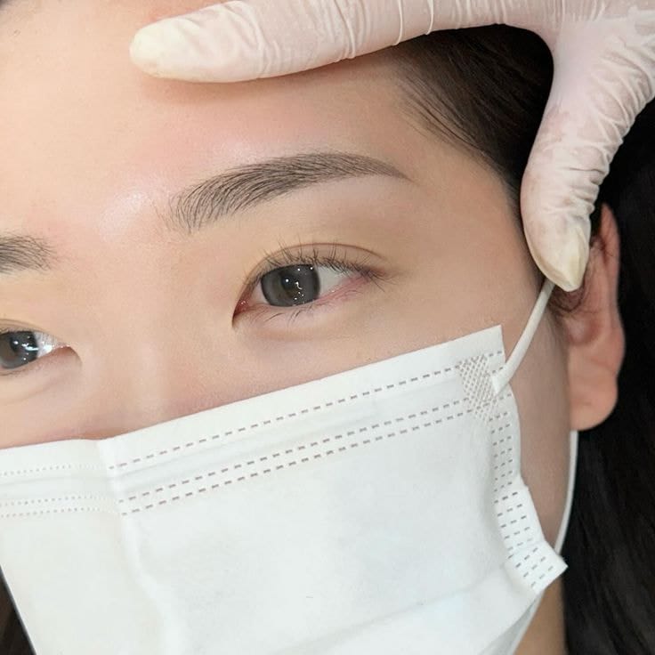 Xăm Lông Mày Có Phá Tướng Không? Những Điều Cần Lưu Ý 11 xam long may co pha tuong khong Ms Hani 4