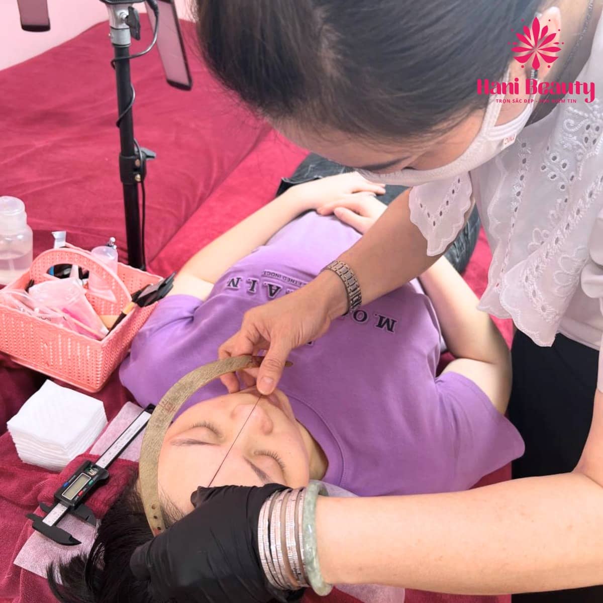 Học brow lamination là gì – Giáo trình chuẩn 2025, dễ hiểu dễ làm