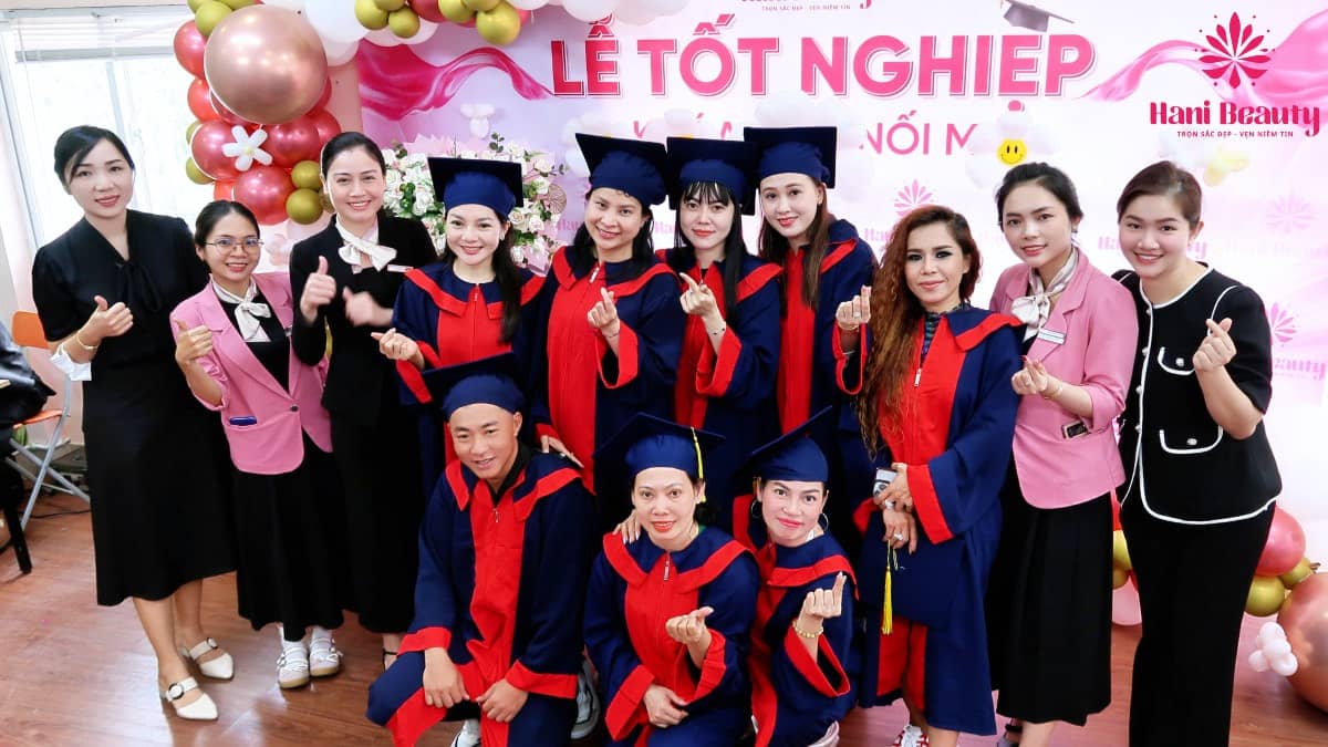 Top 5 Trung Tâm Dạy Học Phun Xăm Thẩm Mỹ Uy Tín Nhất TP.HCM