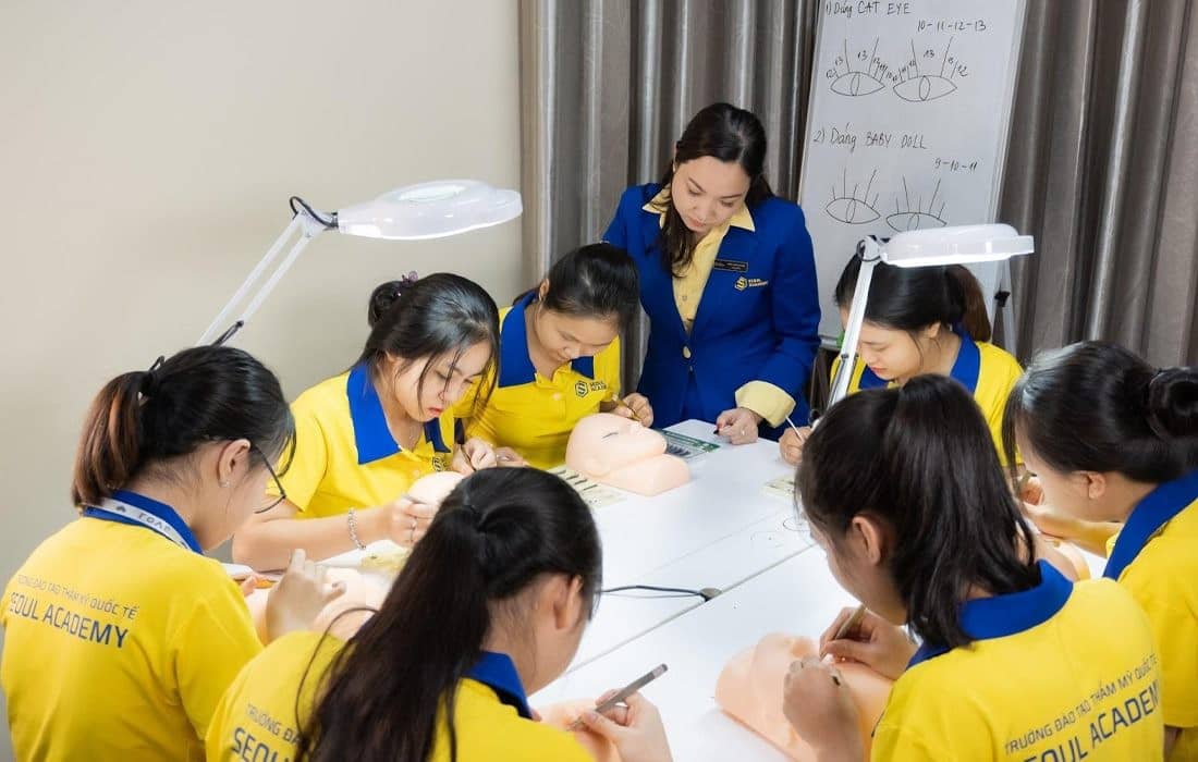 Top 5 Trung Tâm Dạy Học Phun Xăm Thẩm Mỹ Uy Tín Nhất TP.HCM