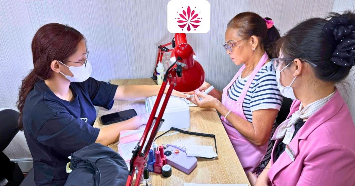Học nghề Nail tại trung tâm nhanh tiến bộ vì phần lớn thời gian được thực hành