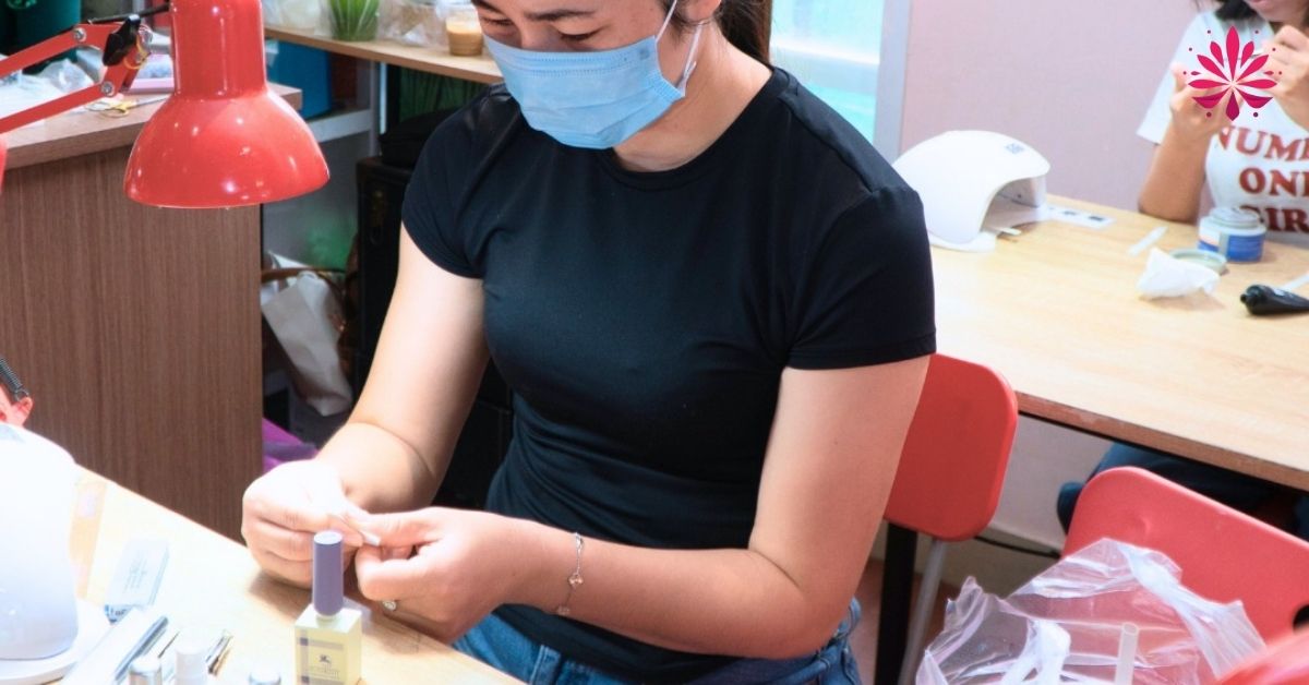 Học Nail Ca Tối – 4 Lợi Ích Thiết Thực Ai Cũng Nên Biết 11 Quá trình đào tạo nghề ca tối vẫn đảm bảo bài bản, đầy đủ