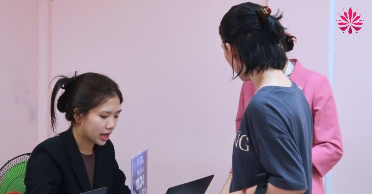 Khóa Học Nối Mi Uy Tín Kèm Cặp Thực Tế, Thực Hành Đến 90% 14 Tham gia học thử tại trung tâm cũng là điều ít địa chỉ đào tạo nào làm được