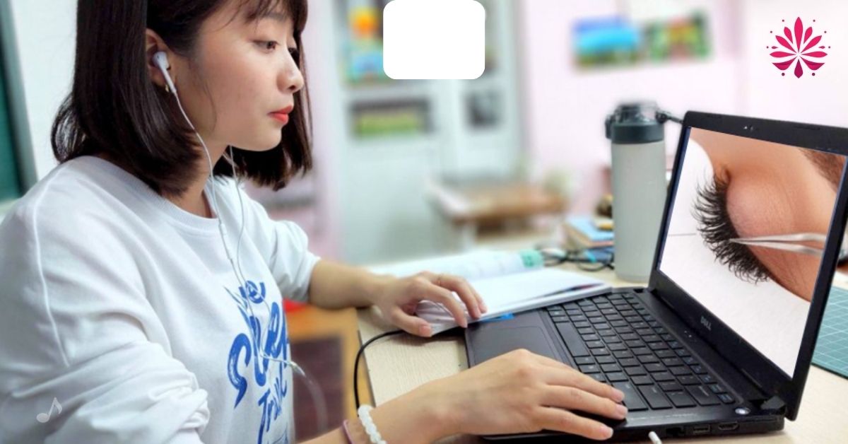 Học nối mi cấp tốc online qua Zoom giúp bạn linh hoạt sắp xếp lịch học trực tuyến
