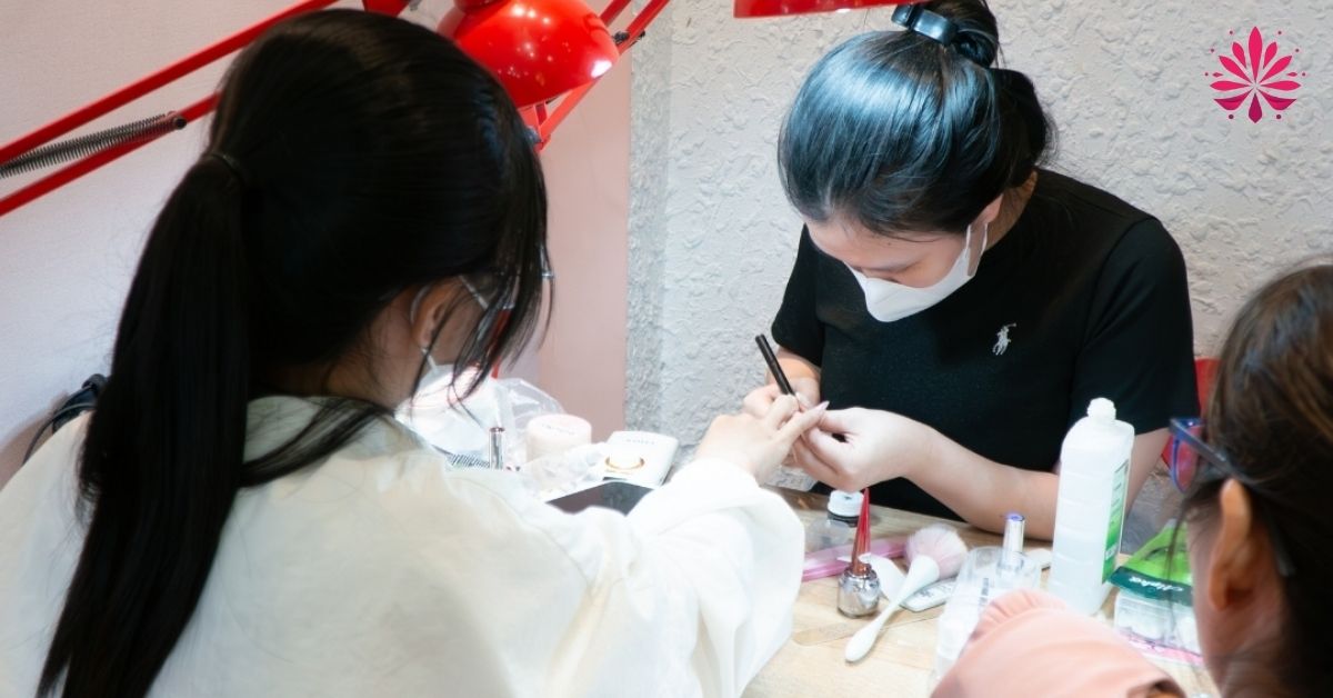 Dạy Nail Chuyên Nghiệp Tặng 5% Học Bổng, Đăng Ký Ngay! 14 Lớp Nail định cư tại trung tâm có chi phí 9 triệu