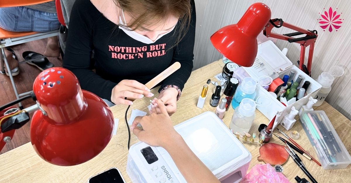 Thầy cô luôn kèm kỹ học viên 100%