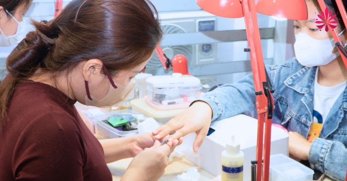 Học Nail căn bản chuyên nghiệp không phân biệt độ tuổi và giới tính