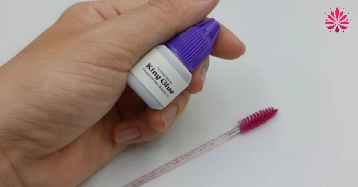 King Glue Ver 1 là dòng keo nối mi được tặng có trong cốp đồ nghề