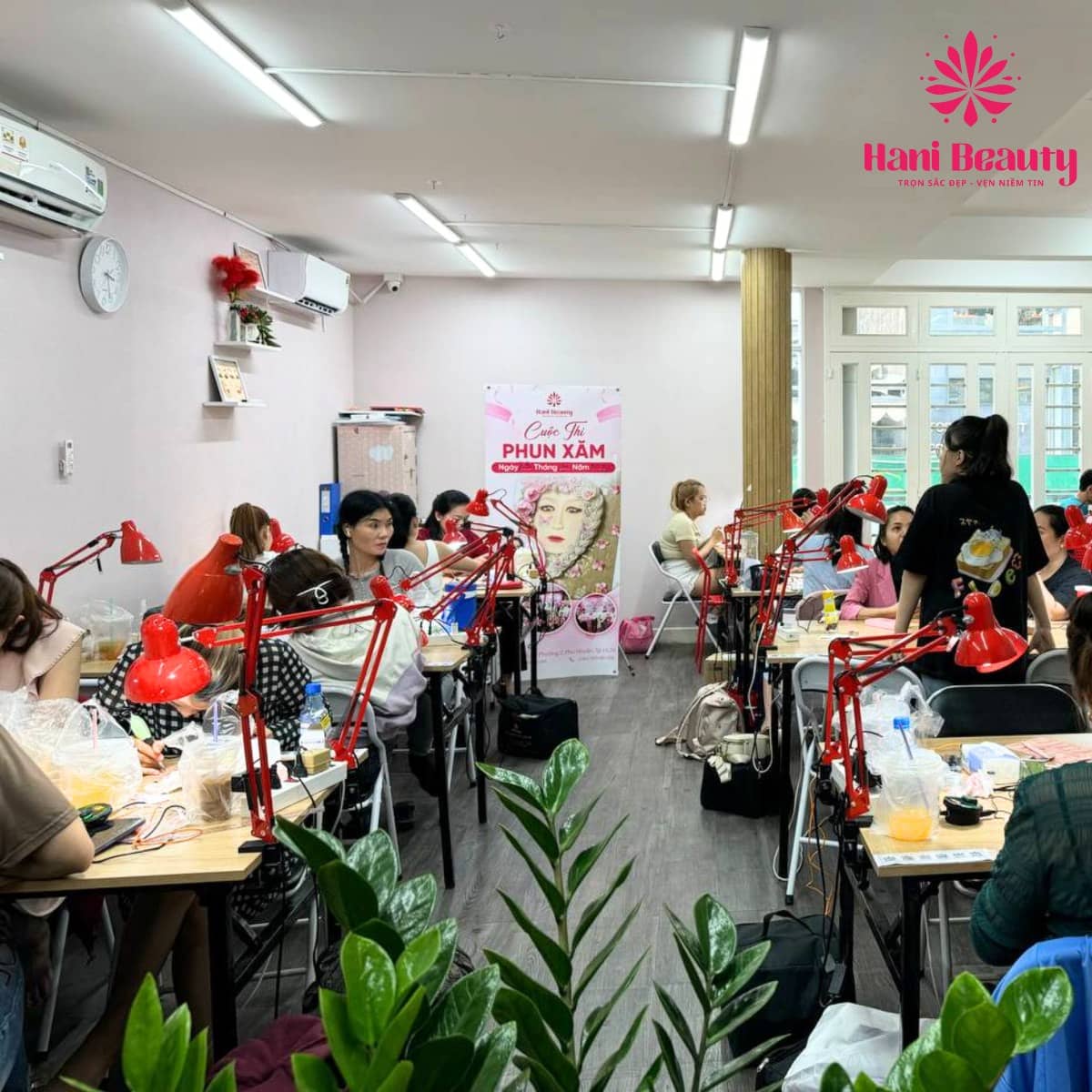 Học phun xăm nâng cao cho người mới