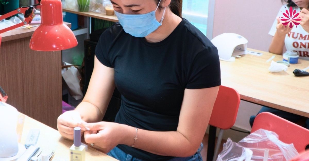 Học Nail Căn Bản Cấp Tốc Ra Nghề - Lịch Khai Giảng Tháng 12/2025 13 Lộ trình đào tạo nghề Nail tại Hani Academy đảm bảo rõ ràng, chuyên nghiệp và phù hợp