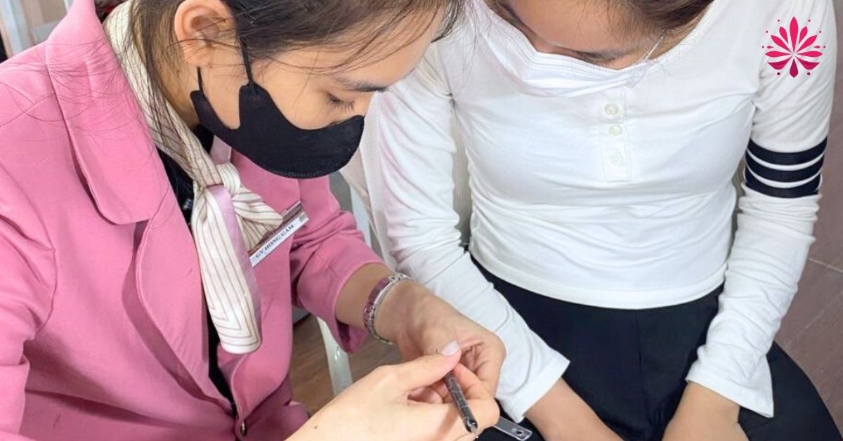 Học Nail Căn Bản Cấp Tốc Ra Nghề - Lịch Khai Giảng Tháng 12/2025 14 Thích sáng tạo, yêu cái đẹp nên học nghề Nail ngay