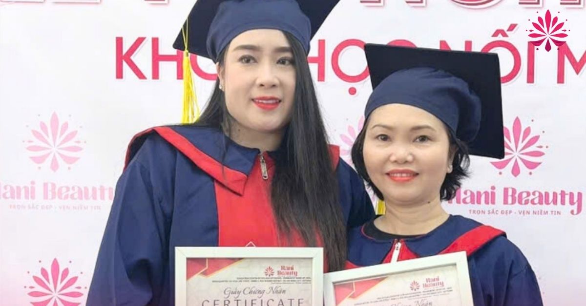 Khóa học nối mi uy tín cho người mới bao nhiêu